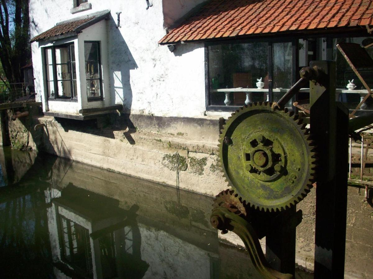 Moulin De Moxhe Micro Gite Et Gite - Bed & Dreams Exterior photo